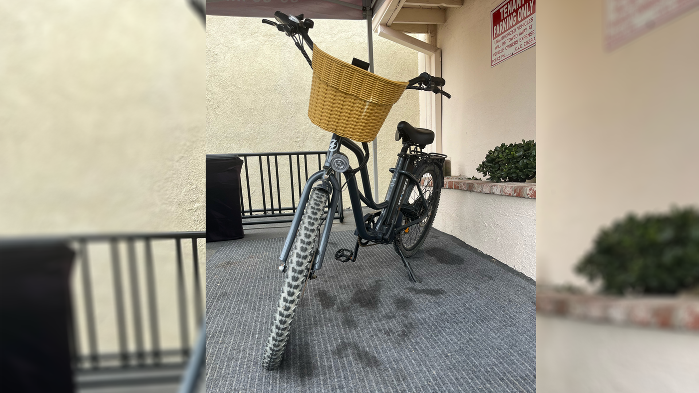 Grey Driven Thin tire