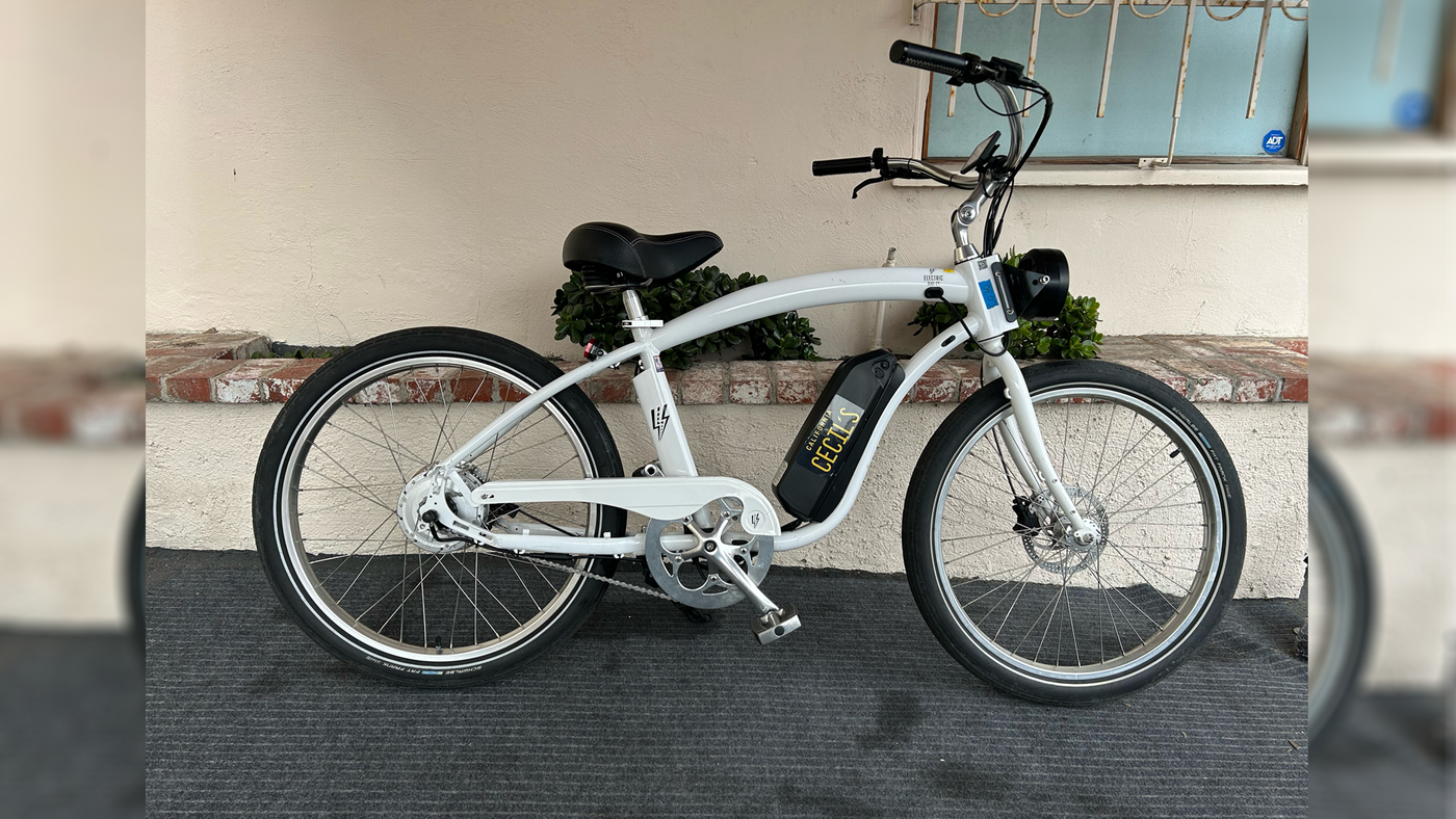 White EBC Model X (C032) White EBC Model X (C032)