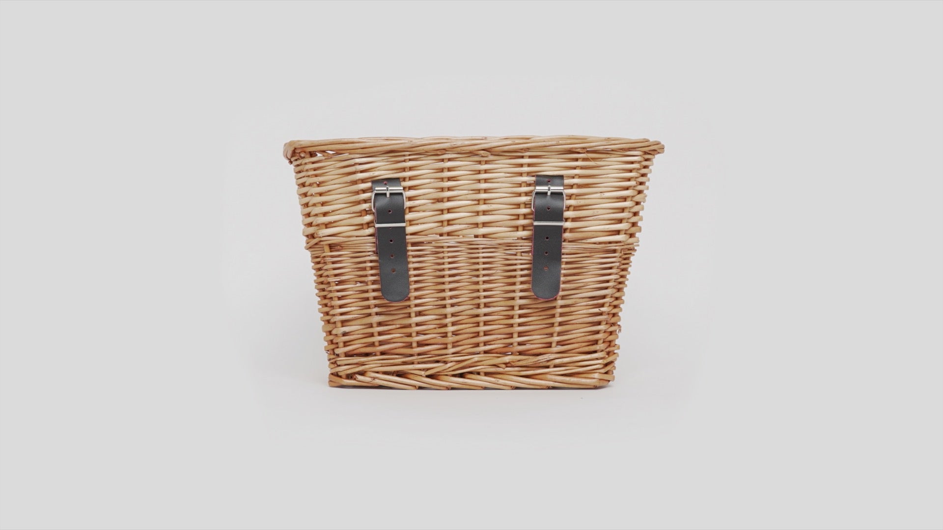 Classic Willow Front Basket